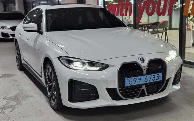 그랑콜레오스하이브리드 중고차 i4 eDrive 40 매물 사진 8 - 2022/07 62,456km